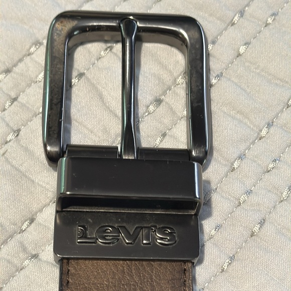 Levi’s Men’s Belt. Like New - Picture 5 of 10